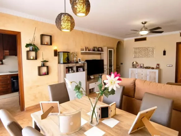4-bedroom Apartment In Estepona, Spain (107 M²)