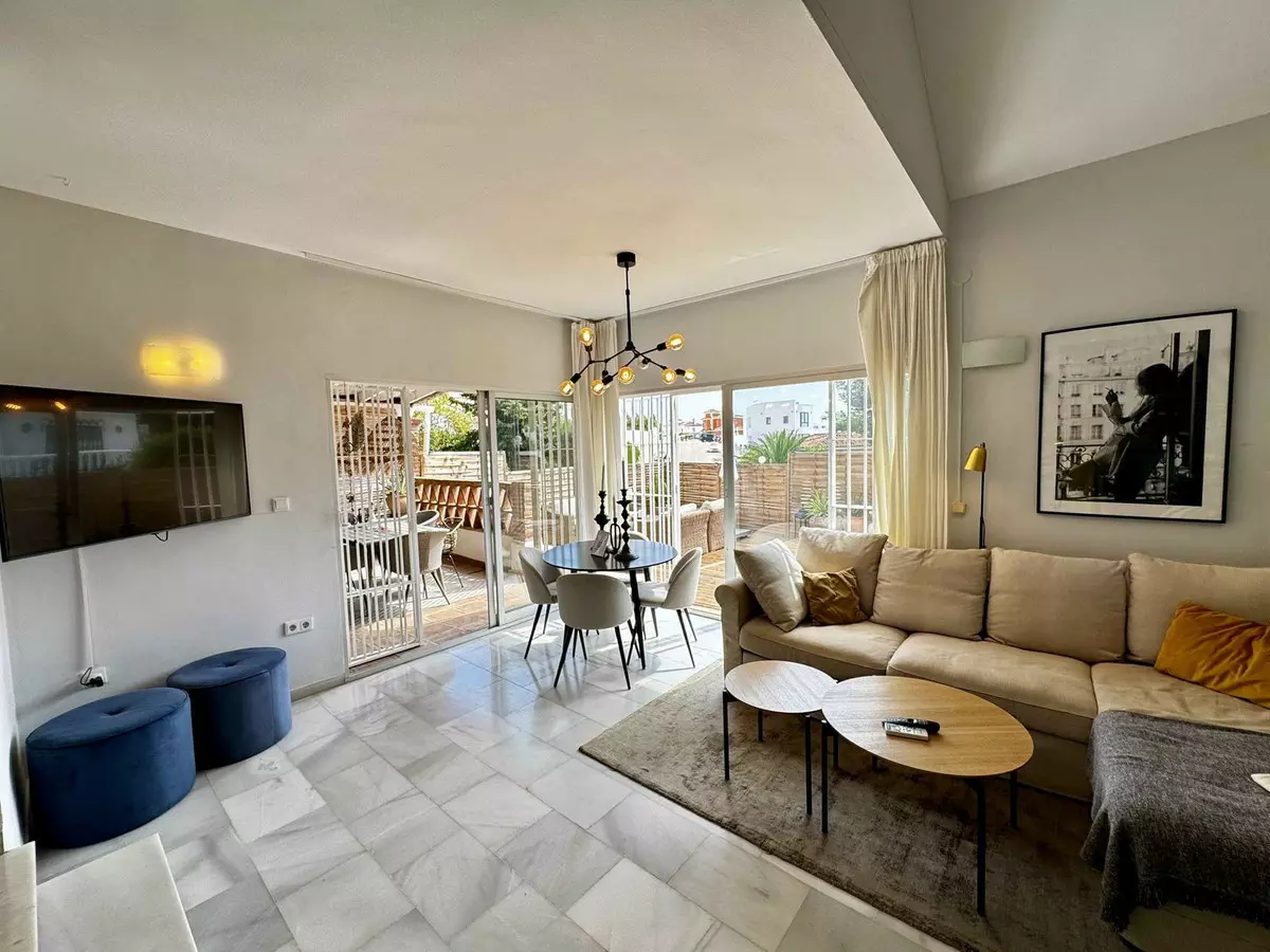 2-bedroom Town House In Mijas, Spain (100 M²)
