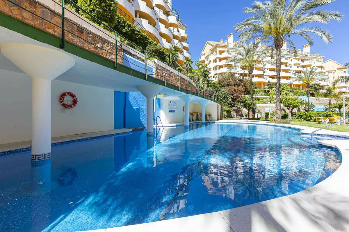 2-bedroom Apartment In Marbella, Spain (100 M²)