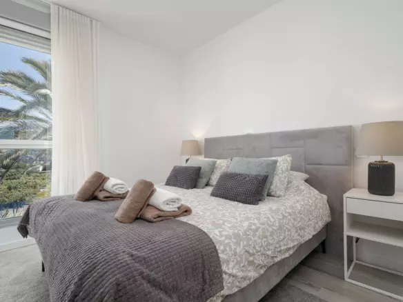 3-bedroom Apartment In Estepona, Spain (107 M²)