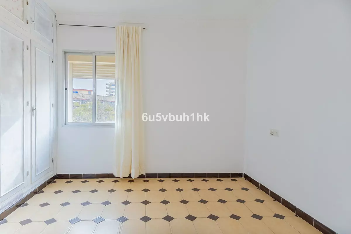 3-bedroom Apartment In Fuengirola, Spain (73 M²)