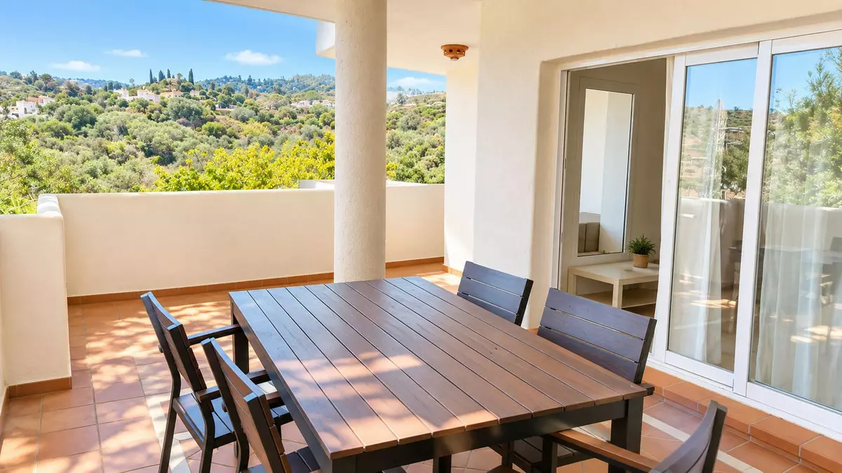 3-bedroom Apartment In Marbella, Spain (155 M²)