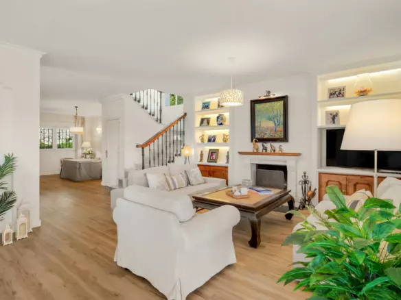 3-bedroom Villa In Estepona, Spain (210 M²)