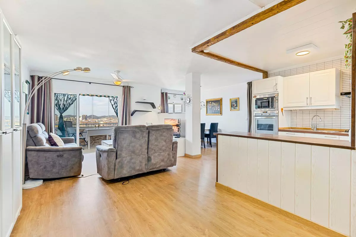 3-bedroom Apartment In Fuengirola, Spain (106 M²)