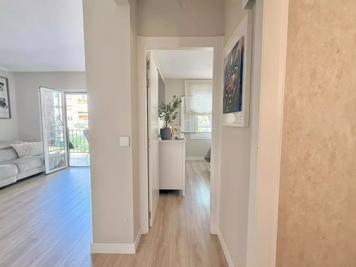2-bedroom Apartment In Fuengirola, Spain (80 M²)