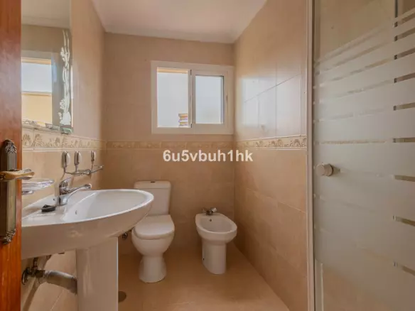 3-bedroom Apartment In Fuengirola, Spain (73 M²)