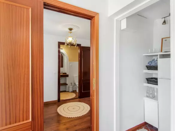 6-bedroom Country House In Canillas De Albaida, Spain (947 M²)