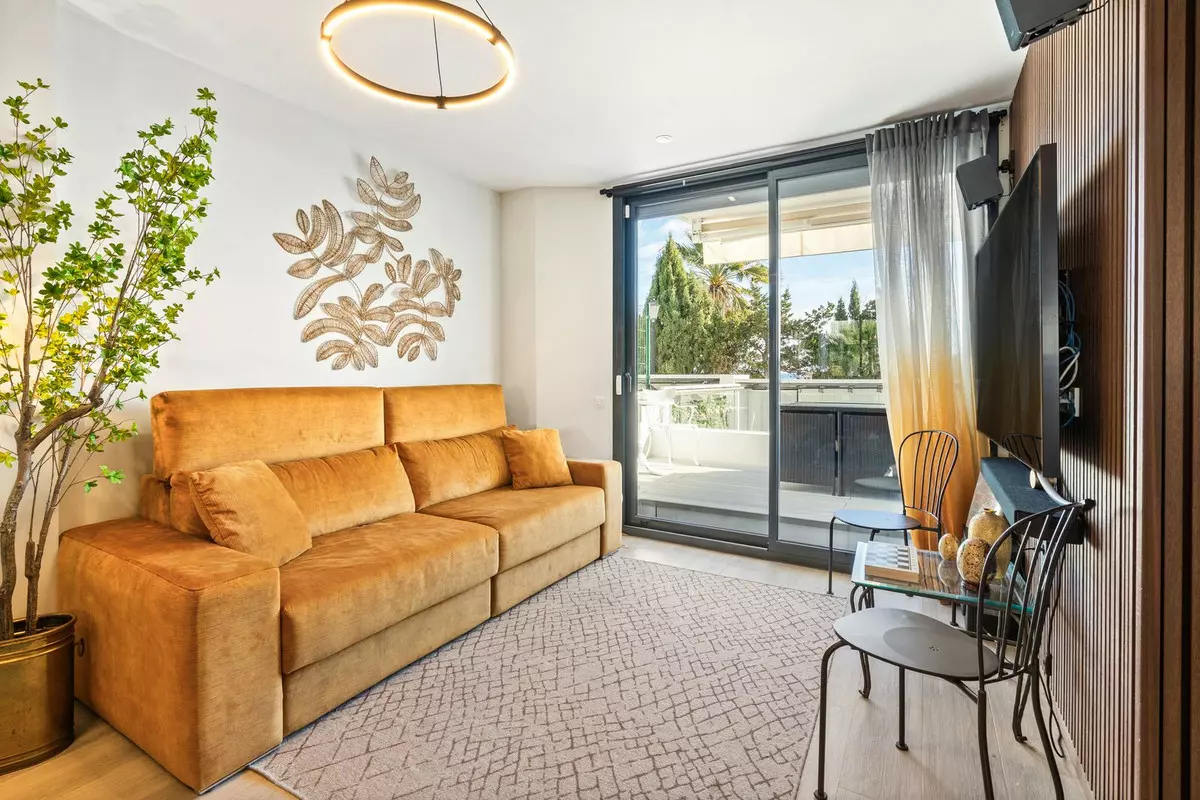 3-bedroom Town House In Fuengirola, Spain (152 M²)