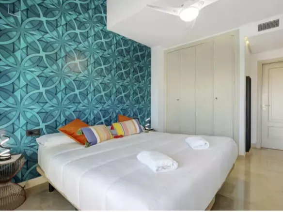3-bedroom Apartment In Benalmádena, Spain (202 M²)