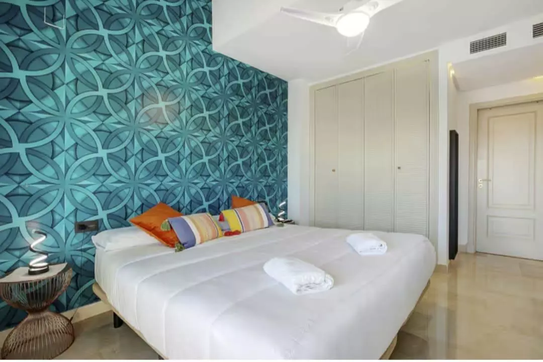 3-bedroom Apartment In Benalmádena, Spain (202 M²)