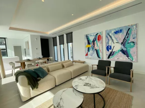 6-bedroom Villa In Estepona, Spain (418 M²)