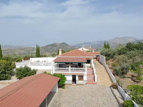 4-bedroom Villa In Periana, Spain (157 M²)