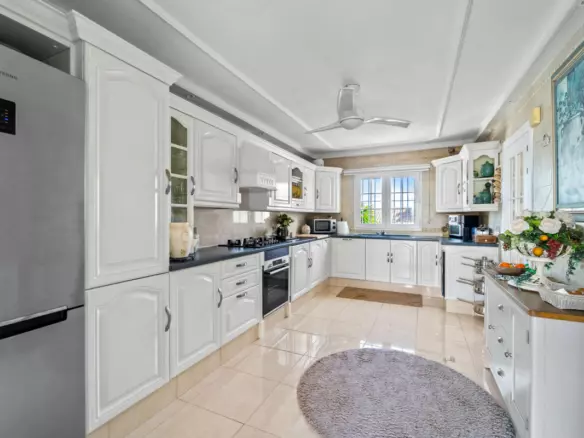 3-bedroom Villa In Orihuela, Spain (120 M²)