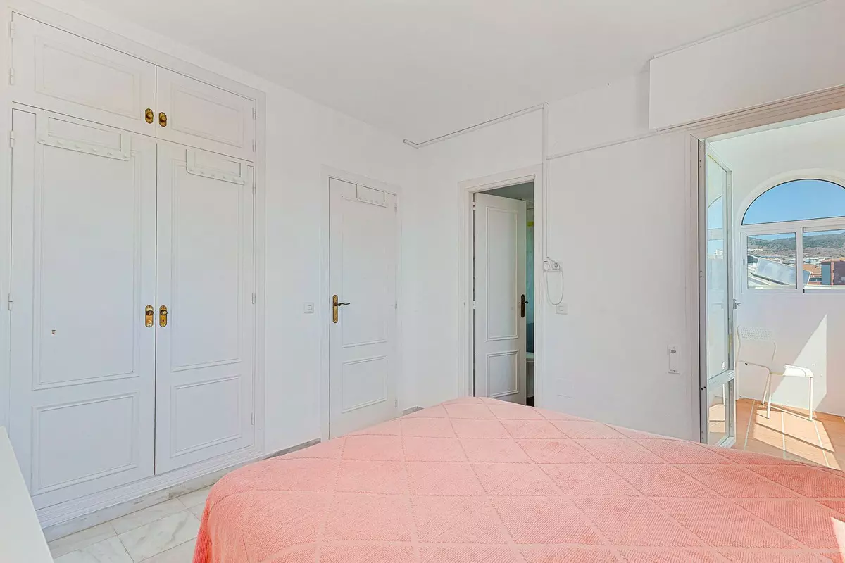 4-bedroom Town House In Benalmádena, Spain (140 M²)