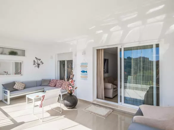 2-bedroom Apartment In Marbella, Spain (87 M²)