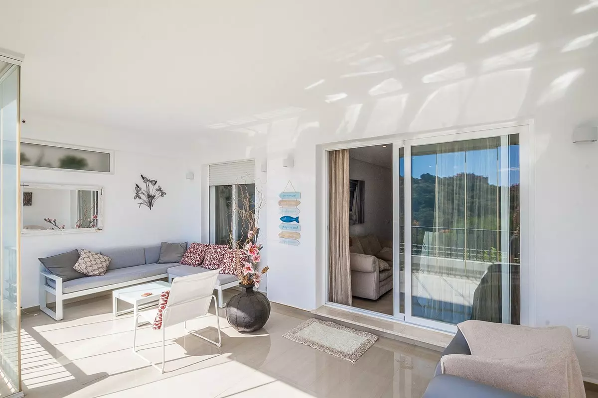 2-bedroom Apartment In Marbella, Spain (87 M²)