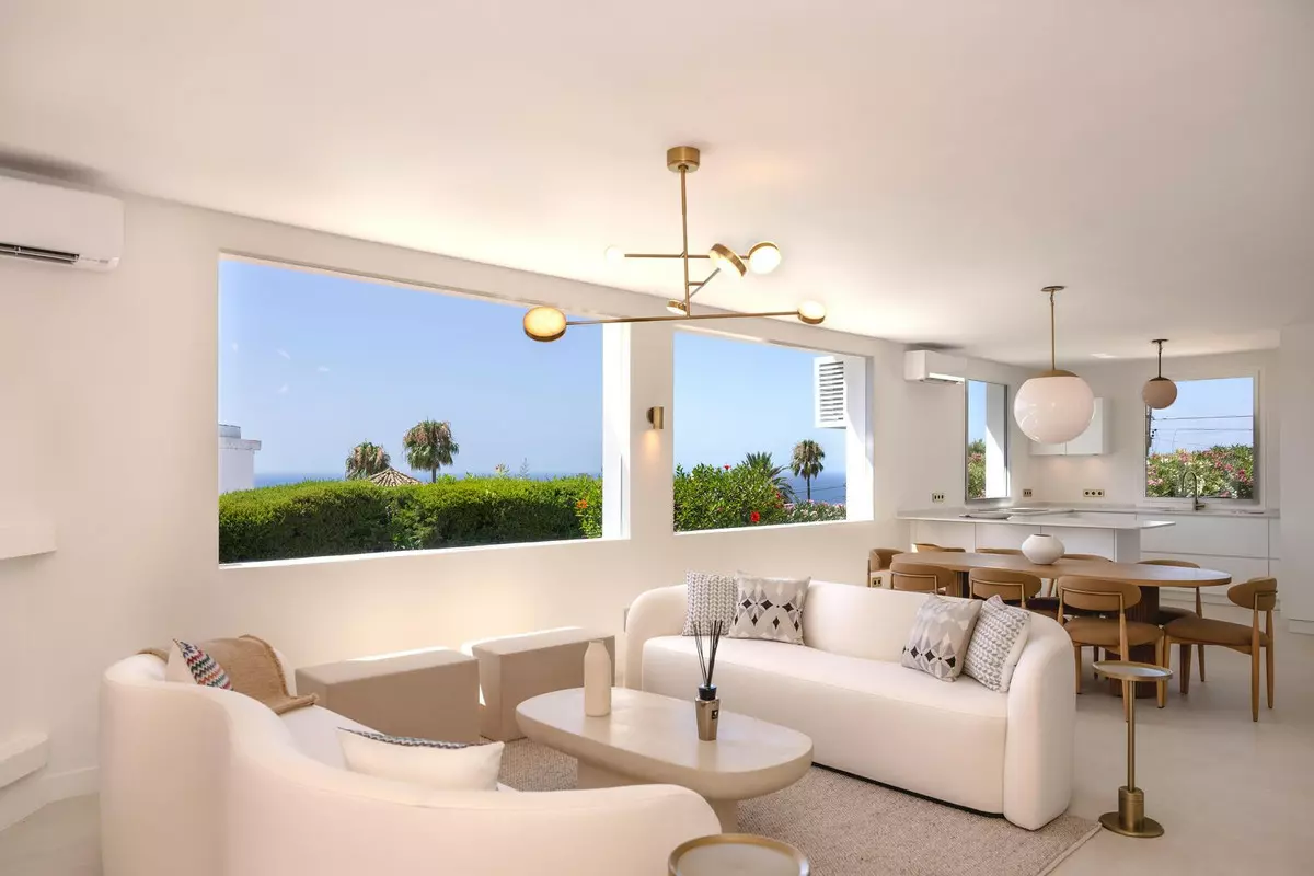 4-bedroom Villa In Marbella, Spain (239 M²)