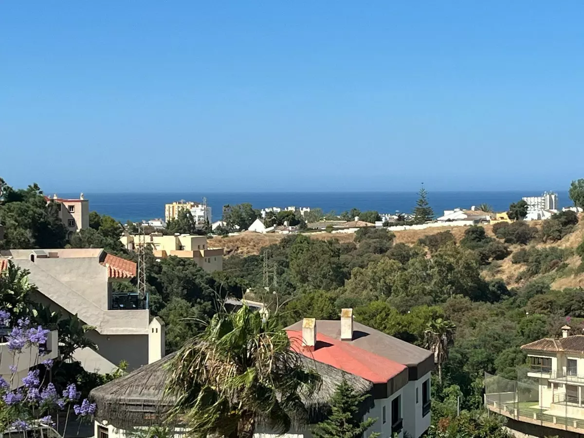 3-bedroom Villa In Mijas, Spain (183 M²)