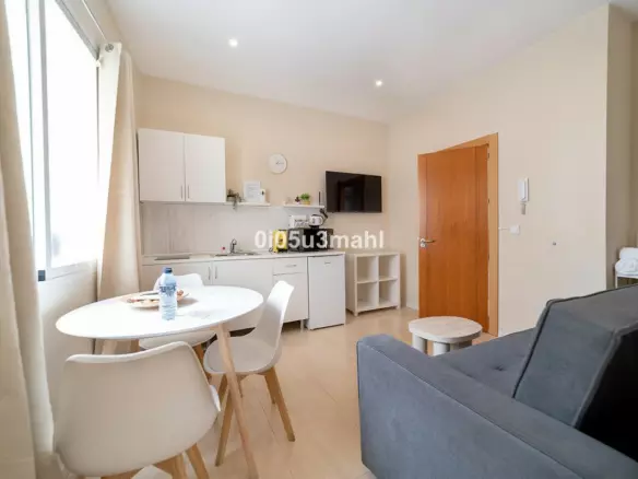 5-bedroom Town House In Málaga, Spain (105 M²)
