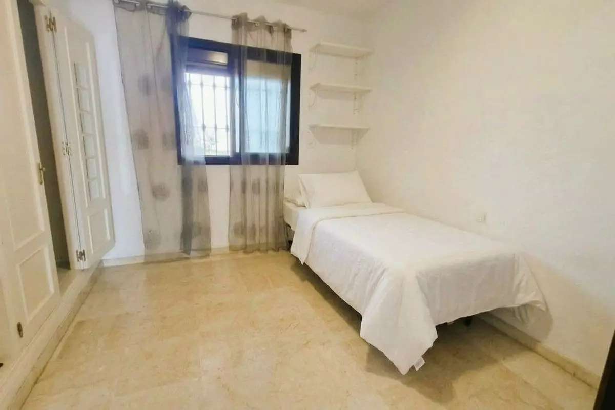 2-bedroom Apartment In Estepona, Spain (75 M²)
