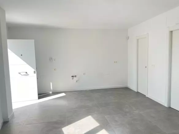 1-bedroom Apartment In Torremolinos, Spain (48 M²)