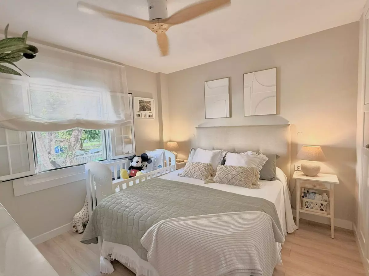 2-bedroom Apartment In Fuengirola, Spain (80 M²)
