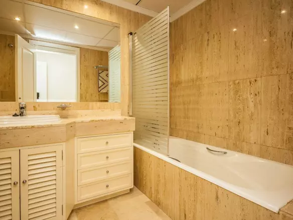 2-bedroom Apartment In Marbella, Spain (92 M²)