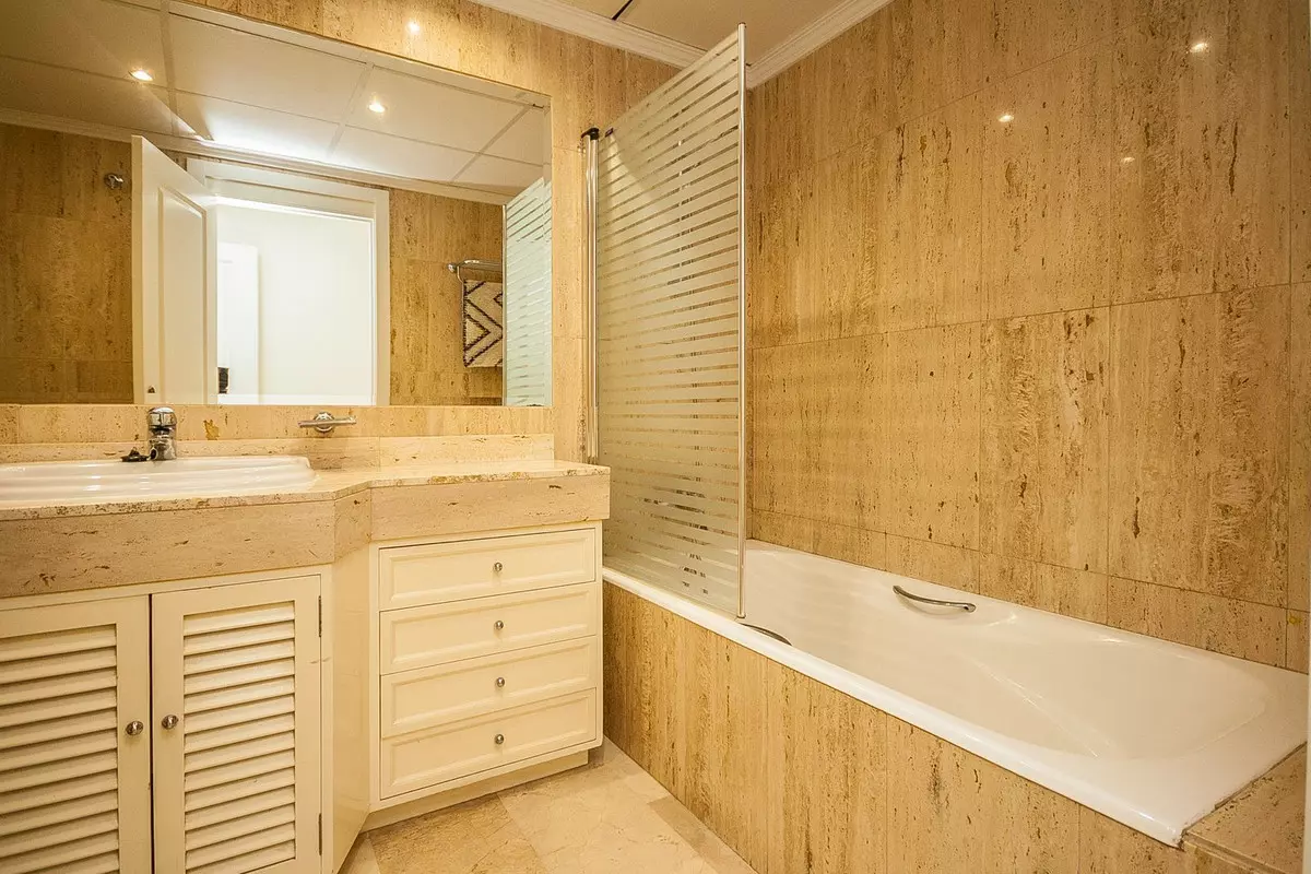 2-bedroom Apartment In Marbella, Spain (92 M²)