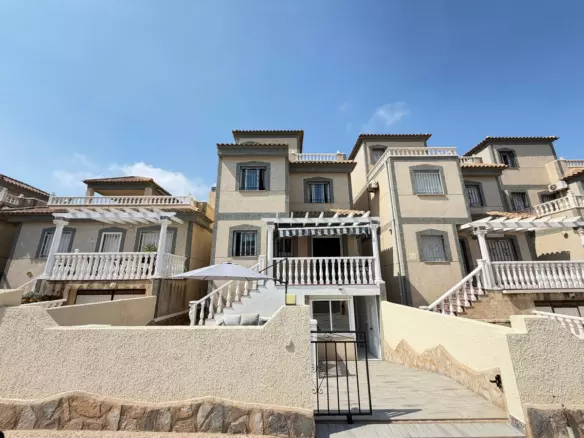 5-bedroom Villa In Orihuela, Spain (150 M²)