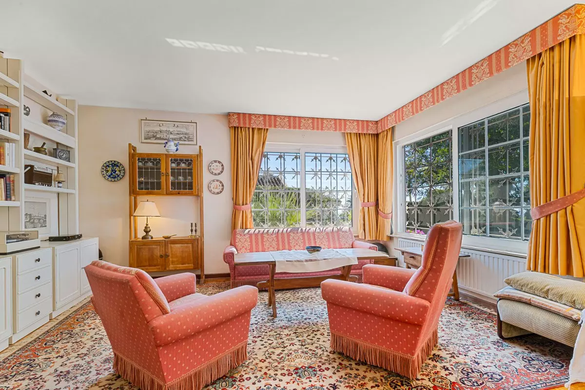 4-bedroom Villa In Mijas, Spain (300 M²)