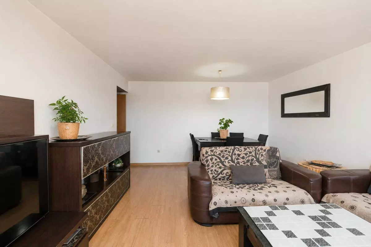 2-bedroom Apartment In Marbella, Spain (85 M²)