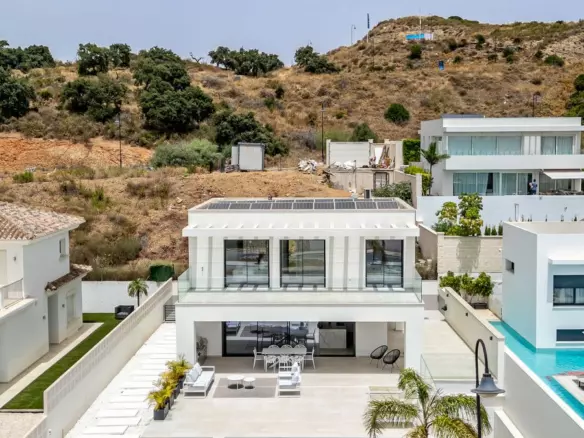 5-bedroom Villa In Mijas, Spain (420 M²)