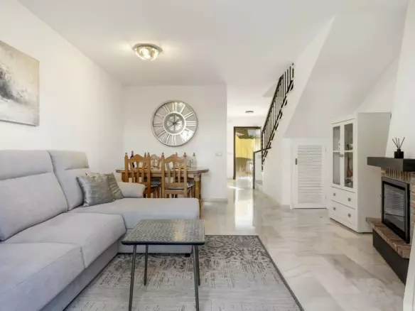 2-bedroom Town House In Estepona, Spain (107 M²)