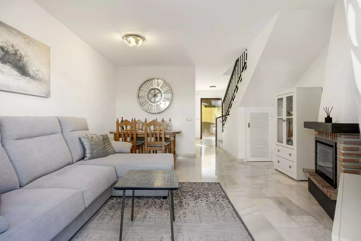 2-bedroom Town House In Estepona, Spain (107 M²)