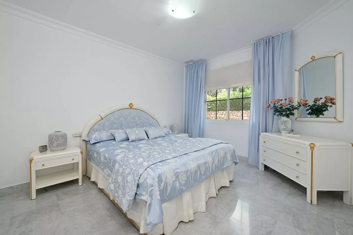 3-bedroom Apartment In Alhaurín El Grande, Spain (189 M²)