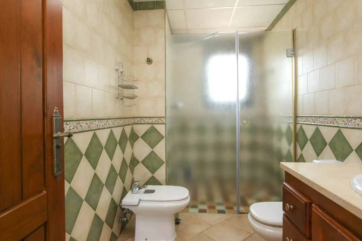 5-bedroom Villa In Coín, Spain (450 M²)