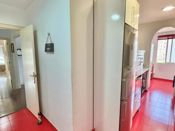 4-bedroom Apartment In Málaga, Spain (149 M²)