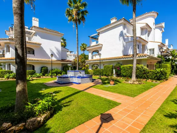 2-bedroom Apartment In Marbella, Spain (110 M²)