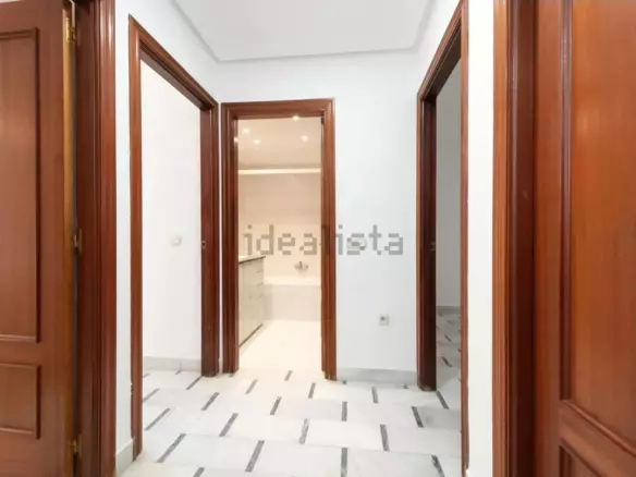 4-bedroom Apartment In Málaga, Spain (139 M²)