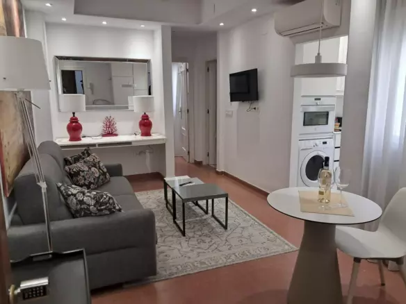 1-bedroom Apartment In Málaga, Spain (48 M²)