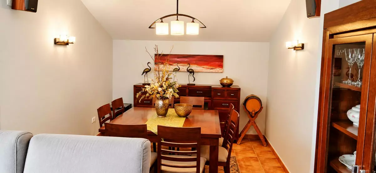 3-bedroom Apartment In Coín, Spain (274 M²)