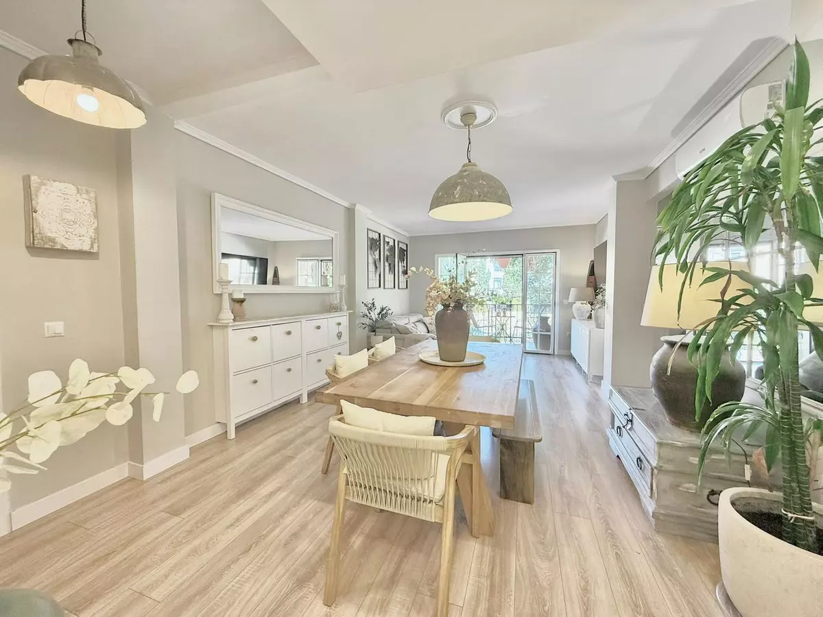 2-bedroom Apartment In Fuengirola, Spain (80 M²)