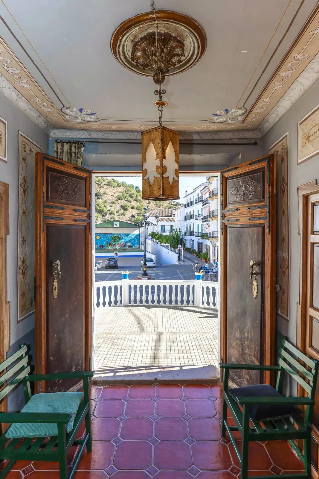 ShowFeedImage-910d5f 5-bedroom Town House In Tolox, Spain (296 M²)