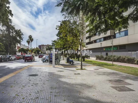 2-bedroom Apartment In Málaga, Spain (83 M²)