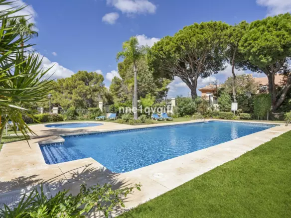 2-bedroom Apartment In Marbella, Spain (135 M²)