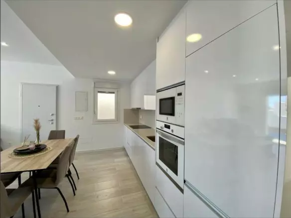 3-bedroom Villa In Murcia, Spain (88 M²)