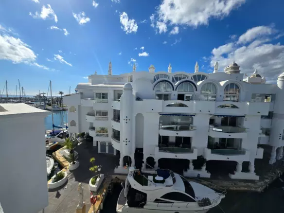 2-bedroom Apartment In Benalmádena, Spain (107 M²)