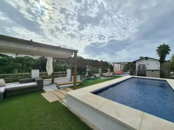 2-bedroom Country House In Alhaurín El Grande, Spain (143 M²)