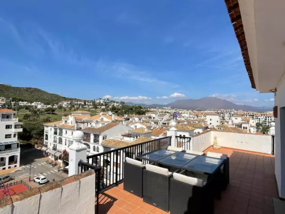 3-bedroom Apartment In Manilva, Spain (150 M²)