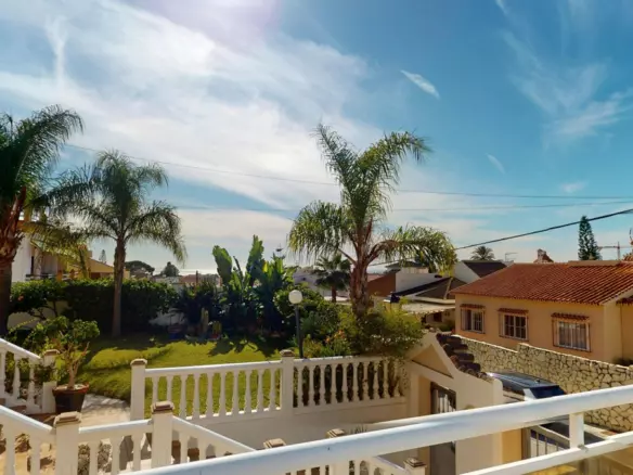 5-bedroom Villa In Vélez – Málaga, Spain (264 M²)